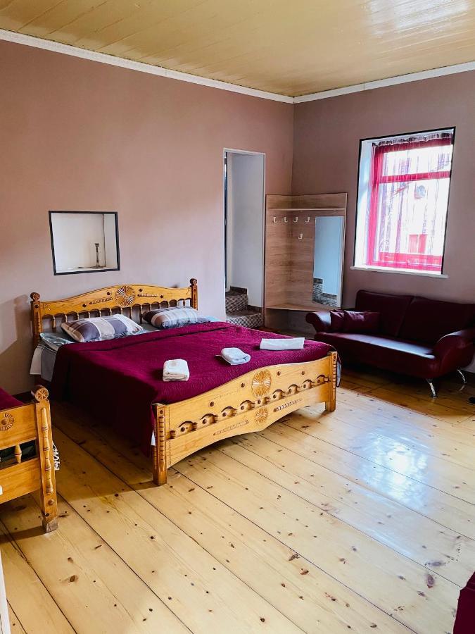 Travel Inn House Mestia • Მოგზაურის Სახლი Εξωτερικό φωτογραφία