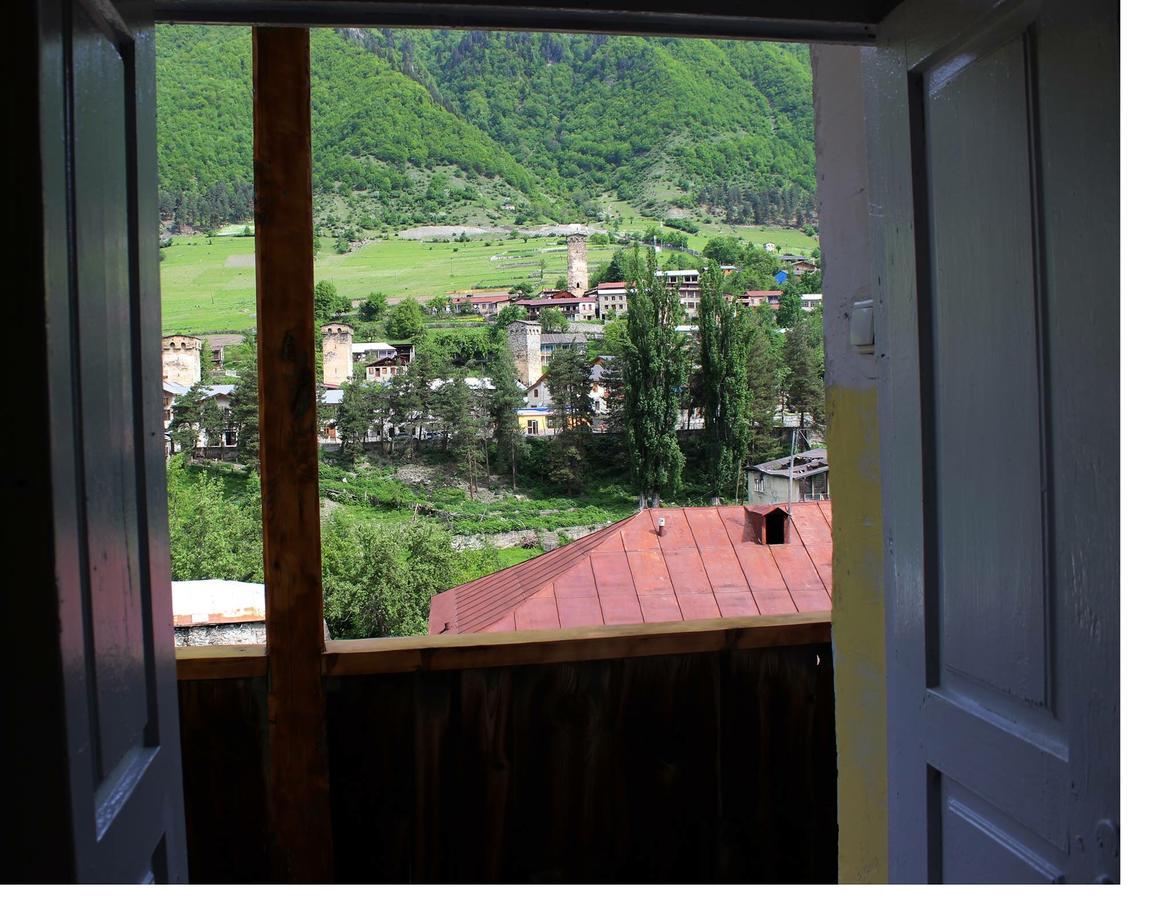 Travel Inn House Mestia • Მოგზაურის Სახლი Εξωτερικό φωτογραφία