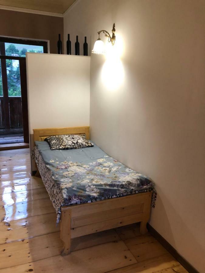 Travel Inn House Mestia • Მოგზაურის Სახლი Εξωτερικό φωτογραφία